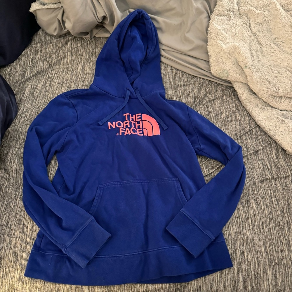 Northface sweatshirt